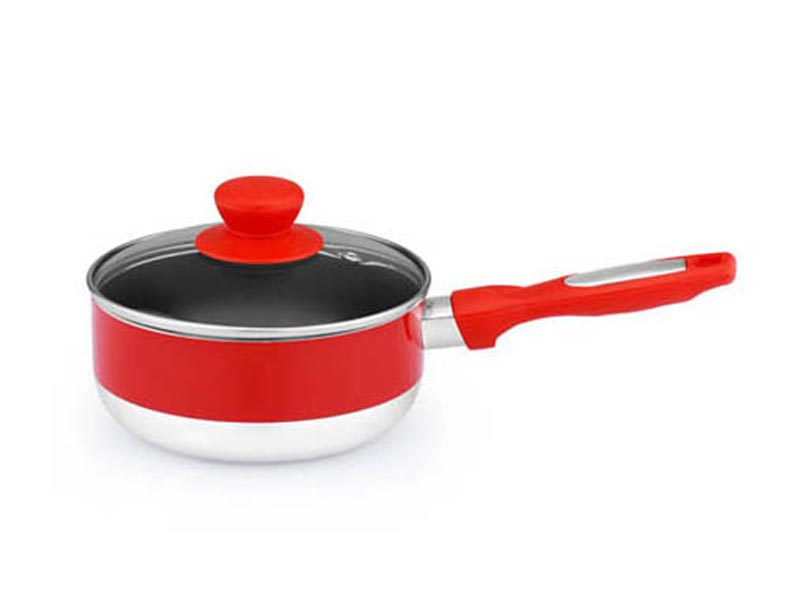 sauce pan with lid